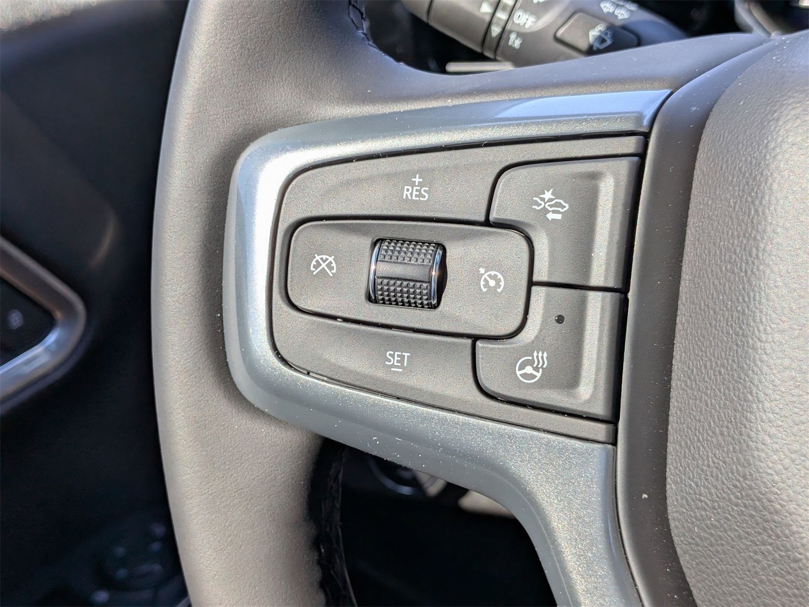 2025 Chevrolet Silverado 1500 LT photo 22