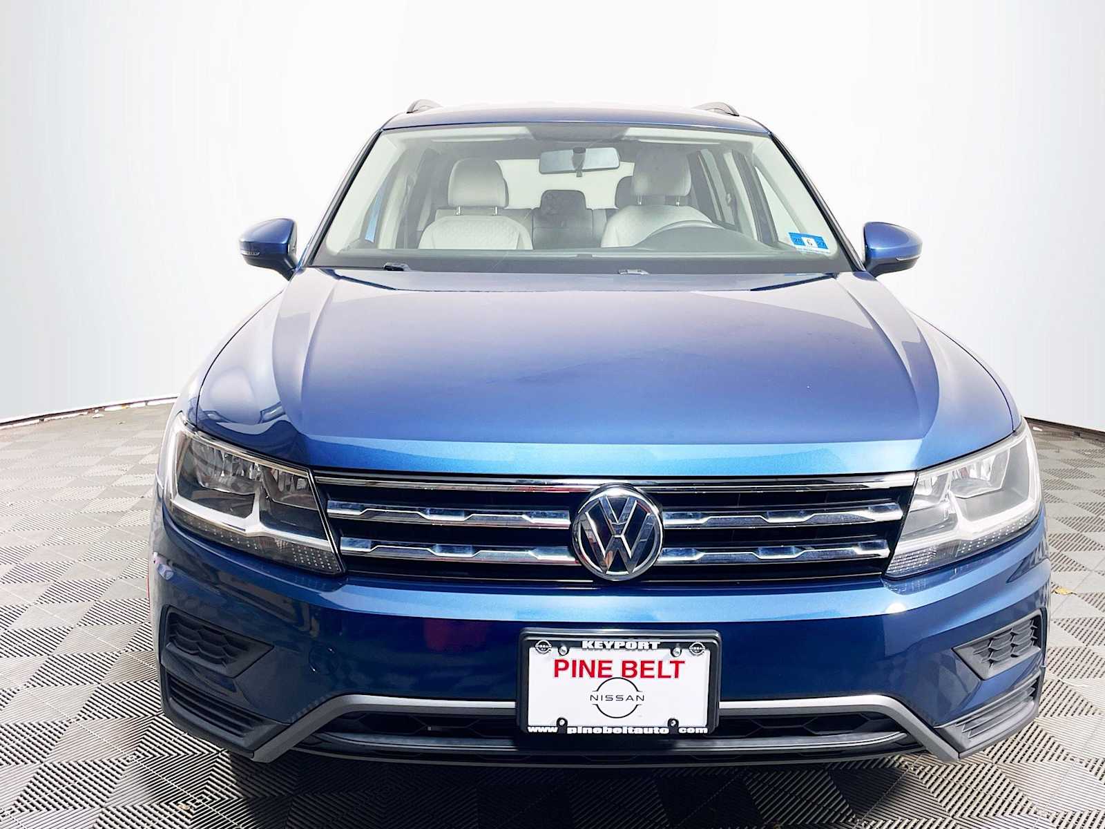 2018 Volkswagen Tiguan S photo 2