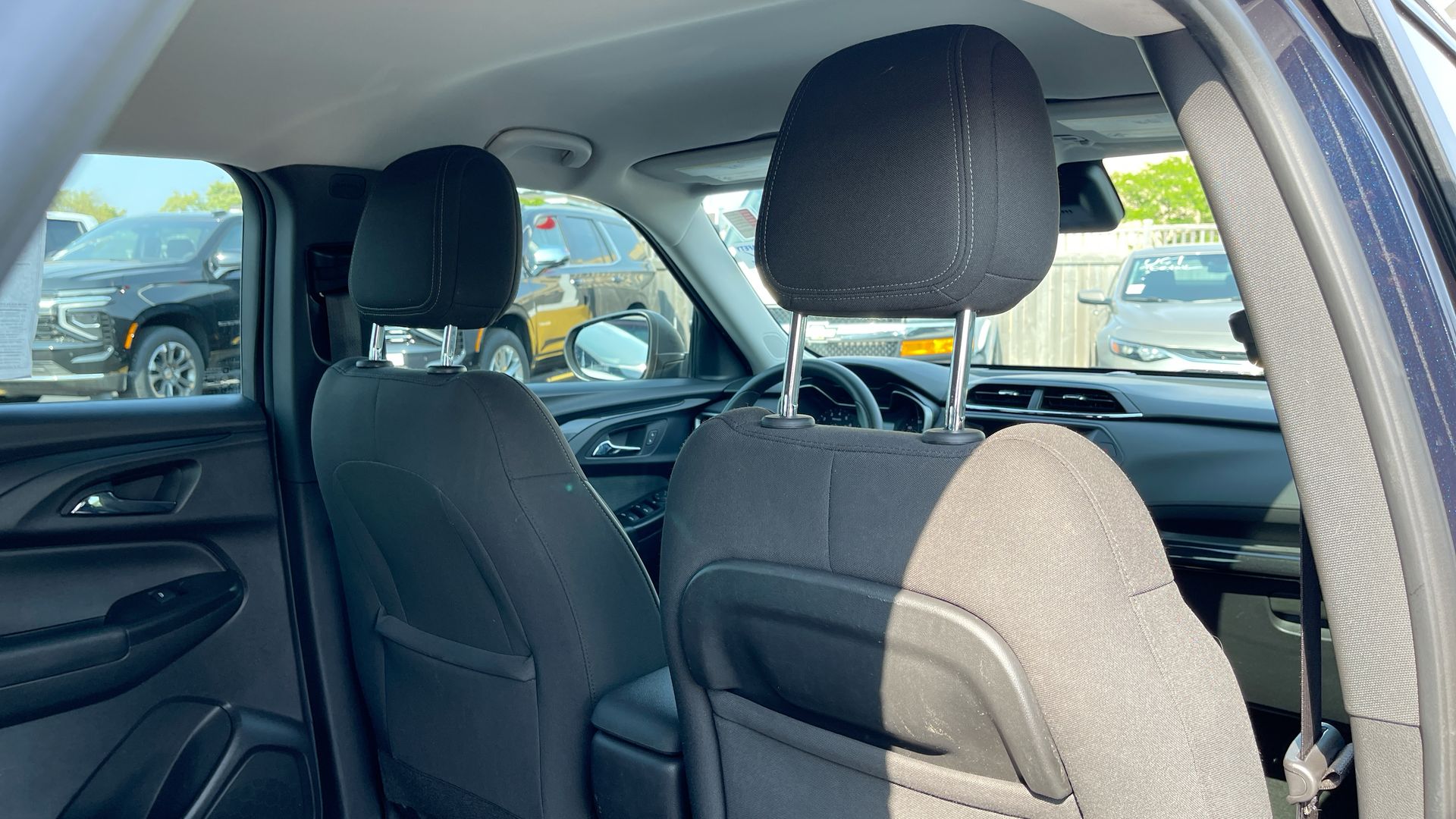 2021 Chevrolet Trailblazer LS photo 23
