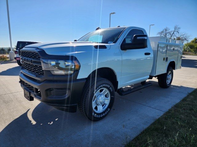 2024 Ram 2500 Tradesman photo 3