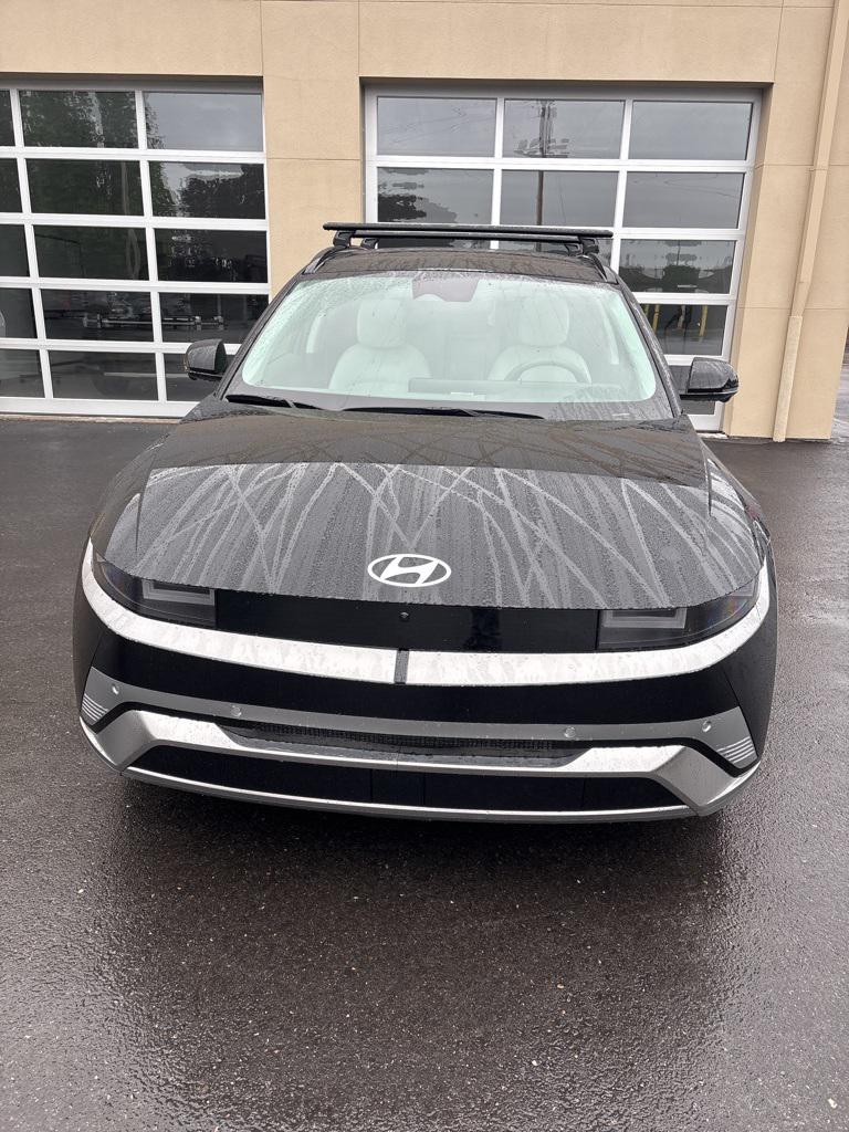 2025 Hyundai Ioniq 5 Limited photo 2