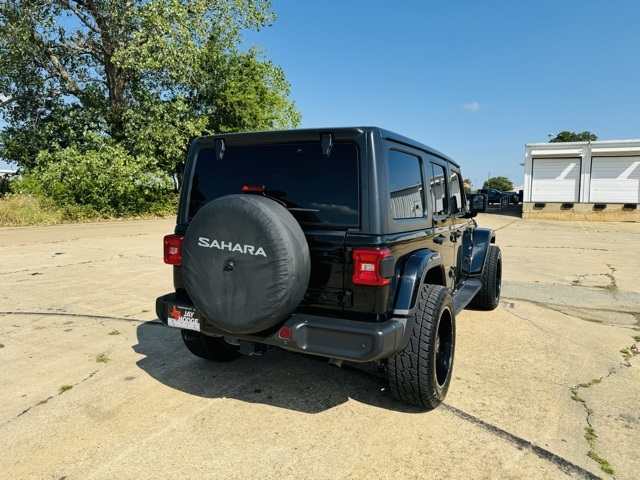 2018 Jeep Wrangler Unlimited Sahara photo 6