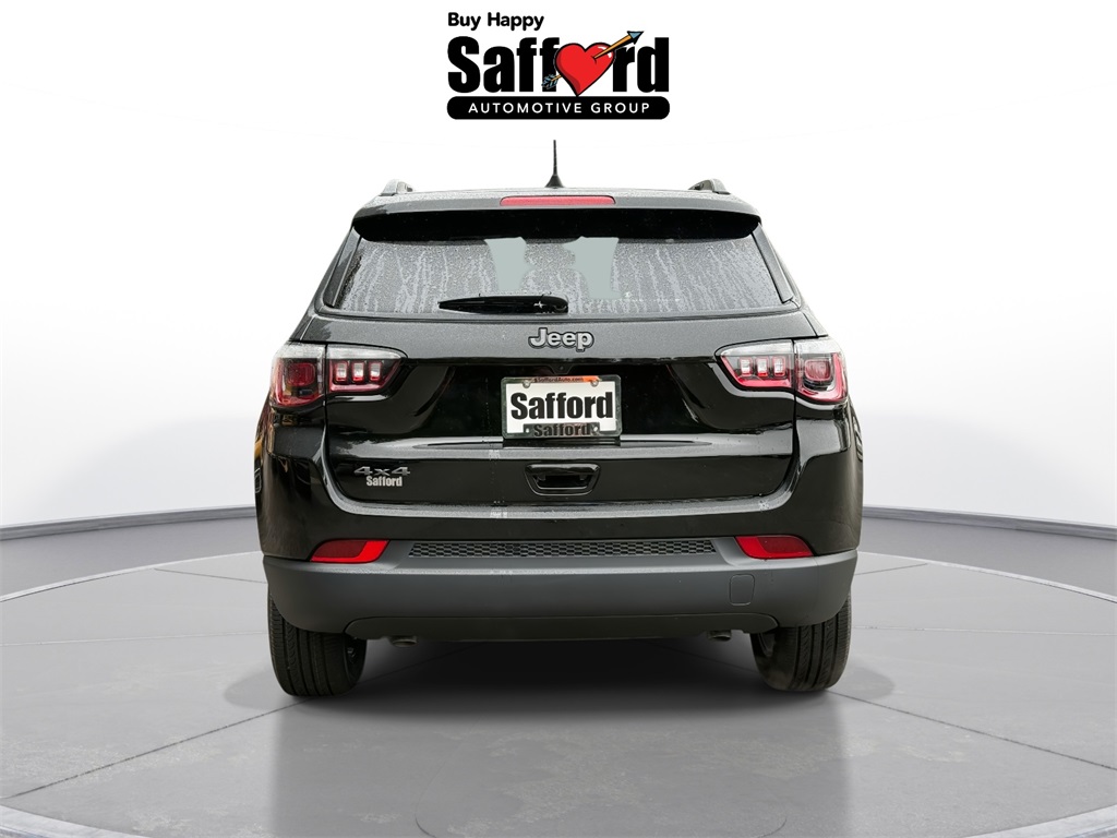 2025 Jeep Compass Latitude photo 5