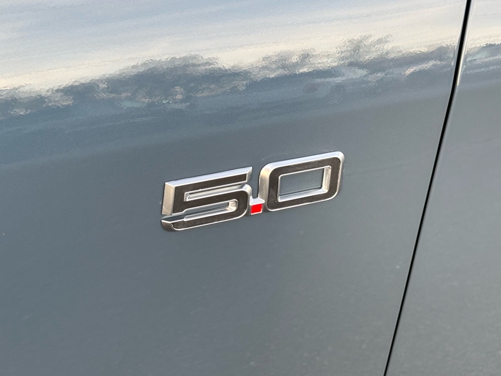 2025 Ford Mustang GT photo 5
