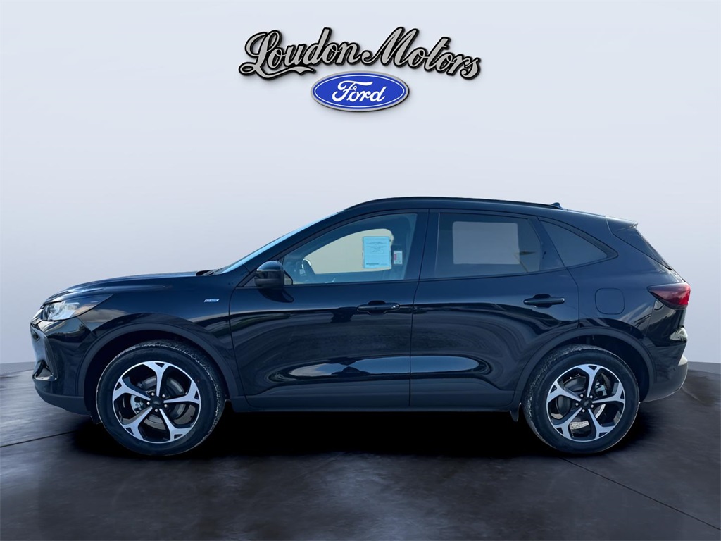 2025 Ford Escape ST-Line Select photo 2