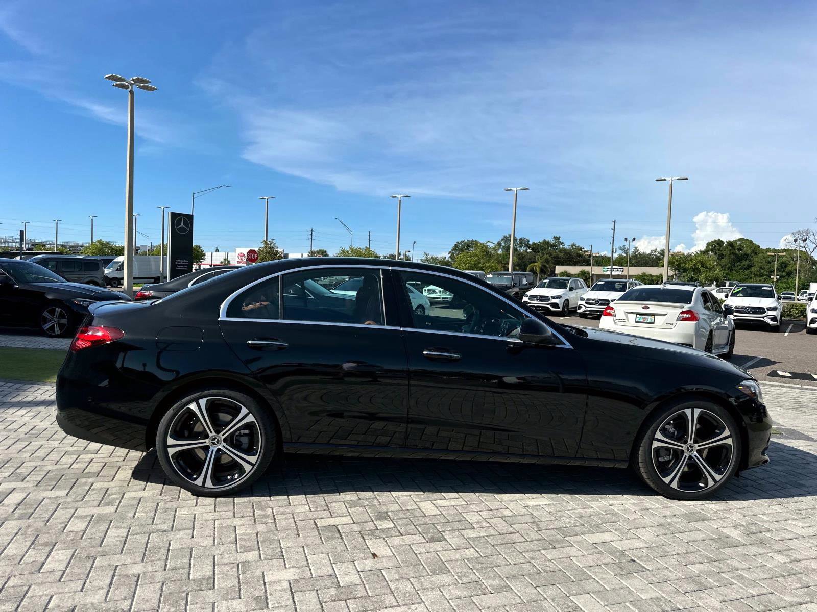 2025 Mercedes Benz C 300 Sedan photo 3