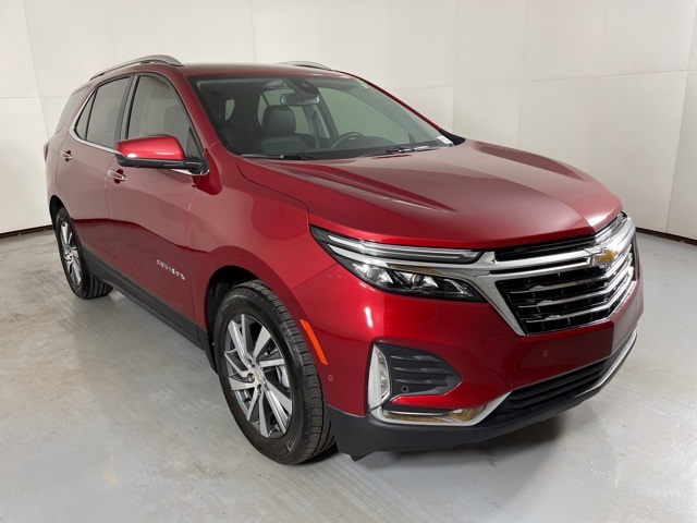 2024 Chevrolet Equinox Premier photo 2