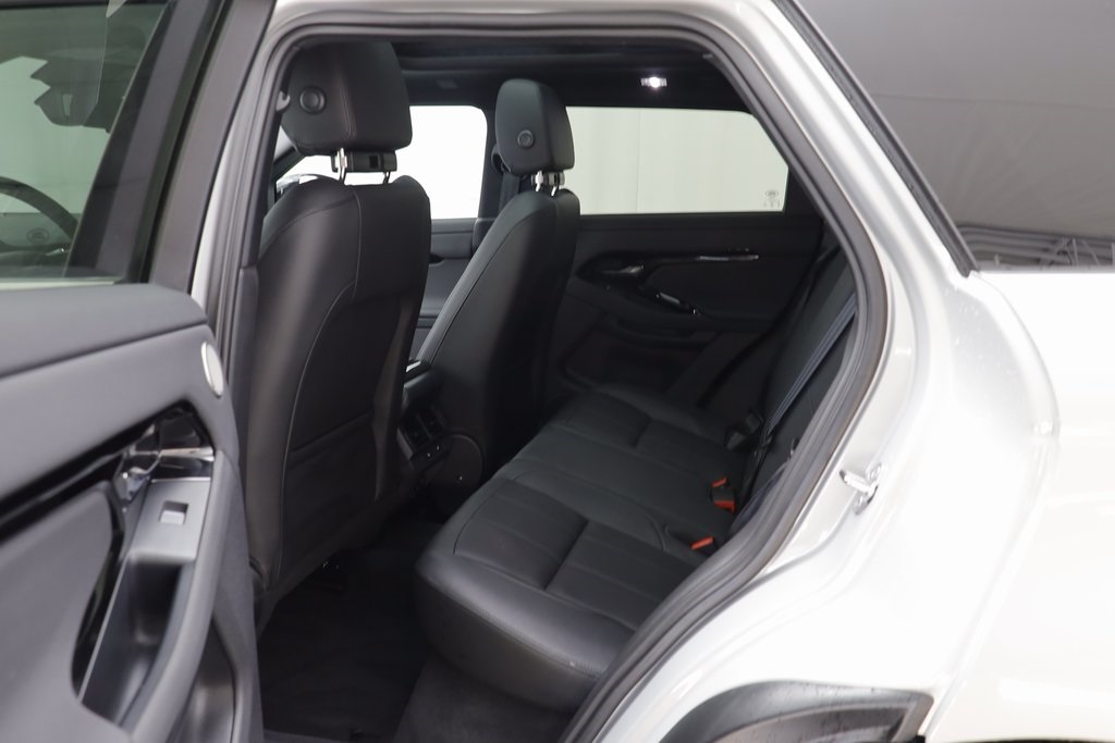 2025 Land Rover Range Rover Evoque Dynamic SE photo 9