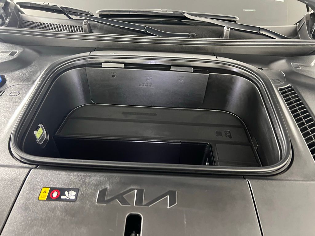 2024 Kia EV9 GT-Line photo 32