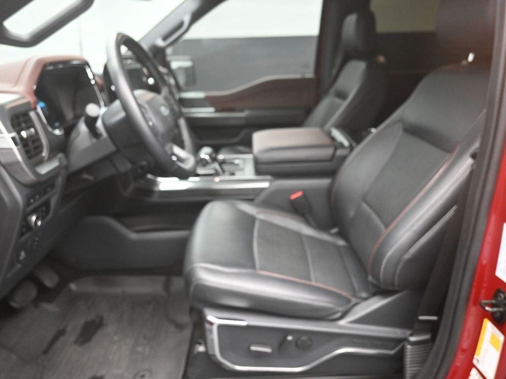 2023 Ford F-150 Lariat photo 17