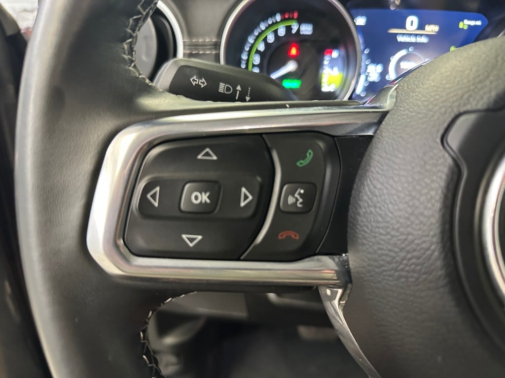 2022 Jeep Wrangler 4xe Unlimited Sahara photo 5