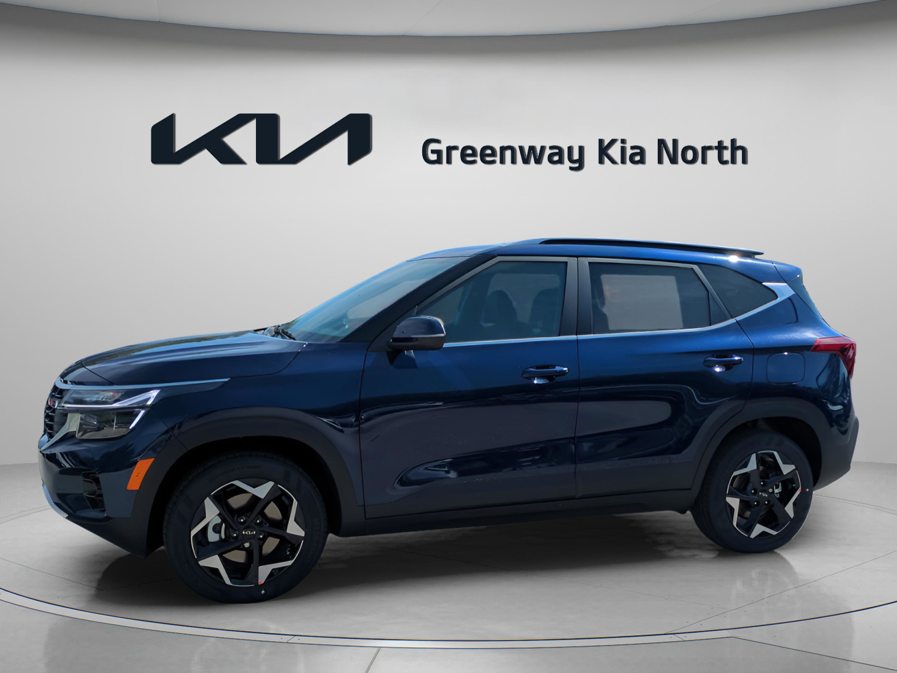 2025 Kia Seltos EX photo 2
