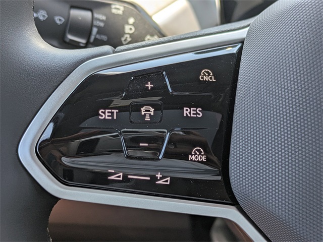 2025 Volkswagen ID. Buzz Pro Plus photo 25