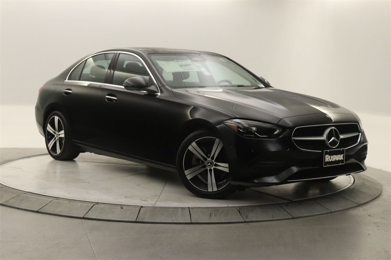 2025 Mercedes-Benz C-Class Sedan C 300's photo