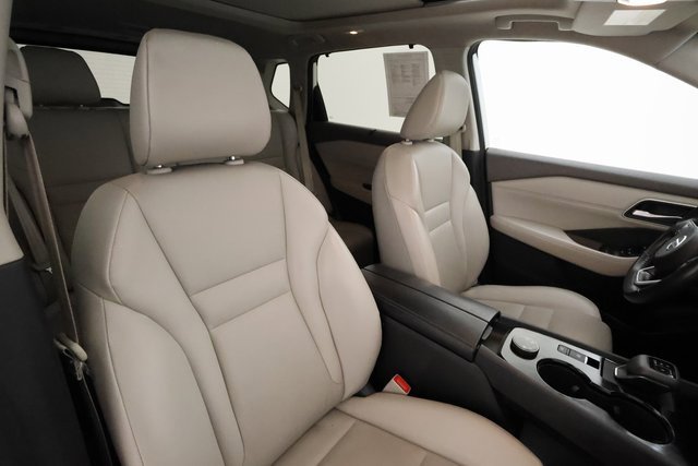 2021 Nissan Rogue SV photo 22