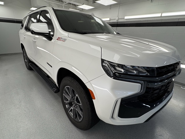 2022 Chevrolet Tahoe Z71 photo 2