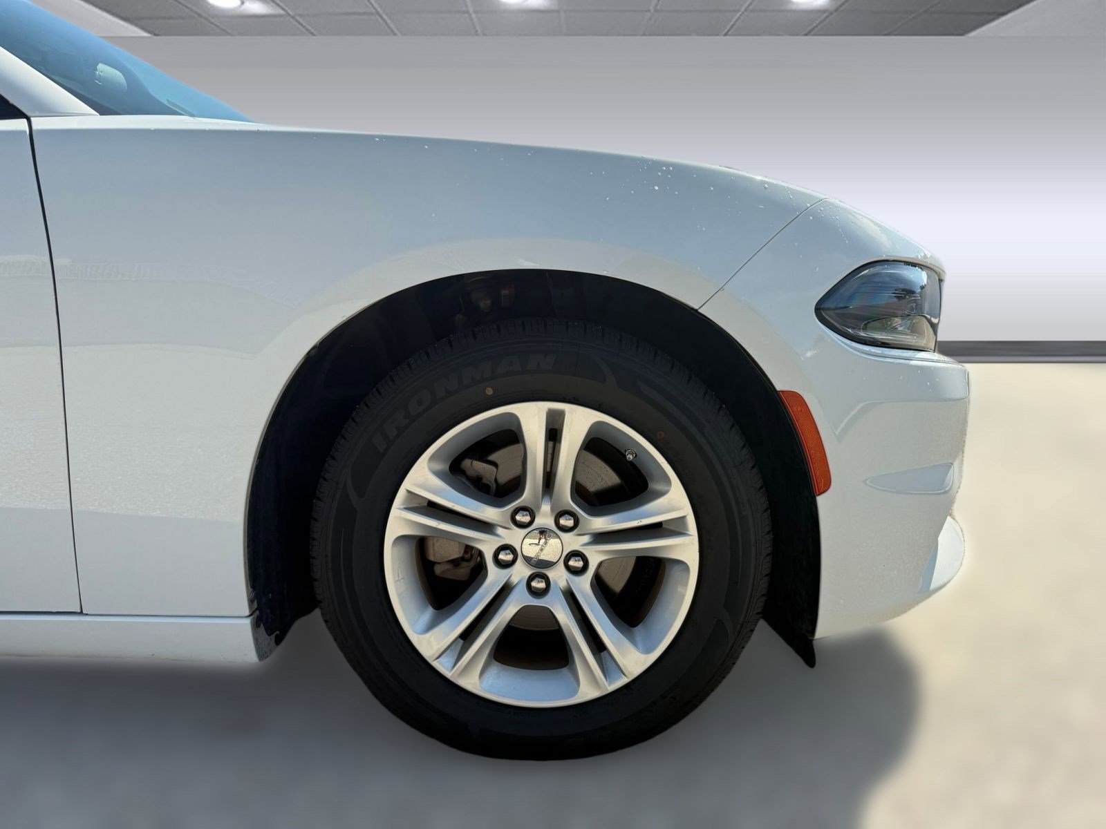 2023 Dodge Charger SXT photo 9