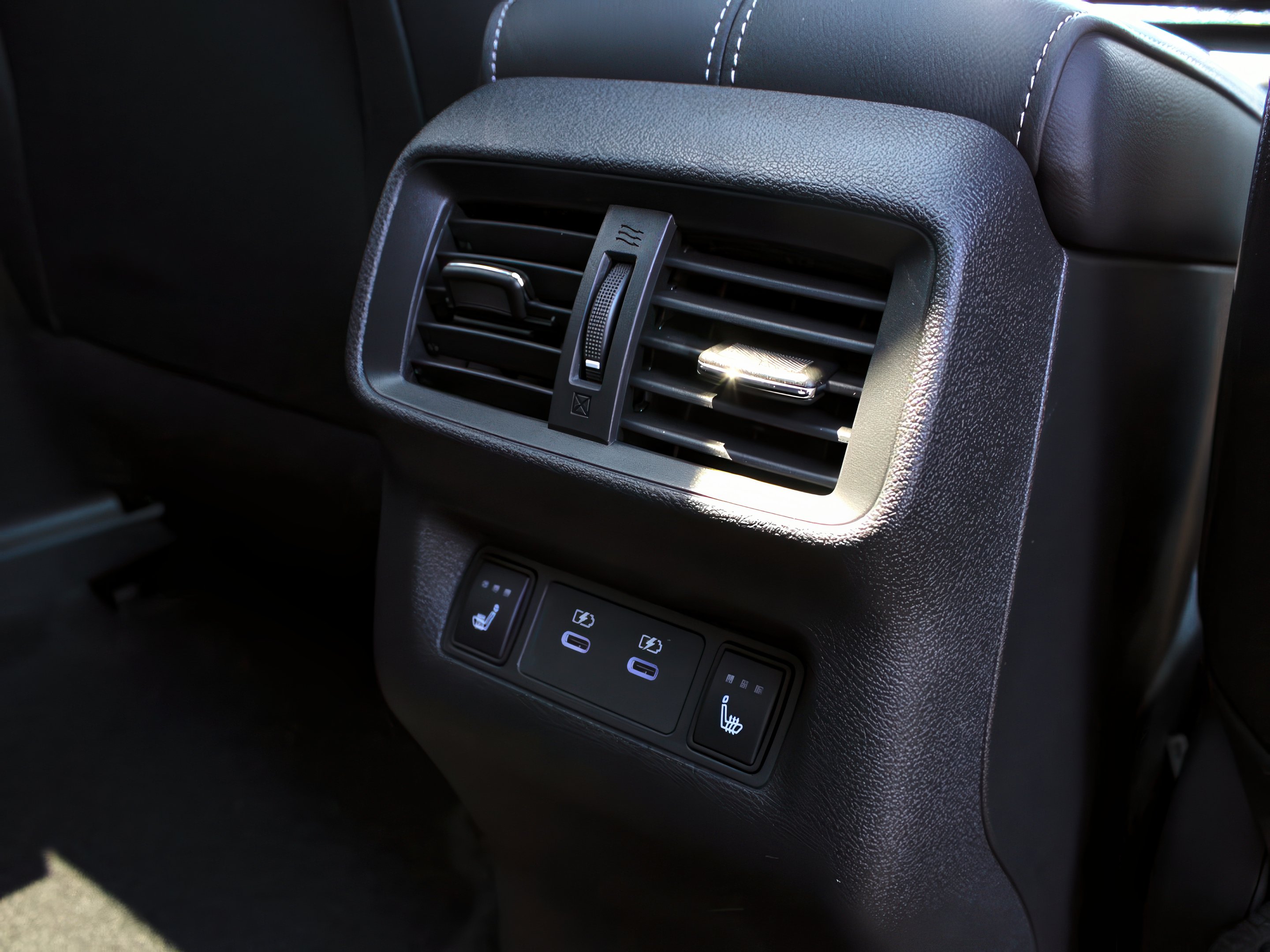 2025 Nissan Murano Platinum photo 22