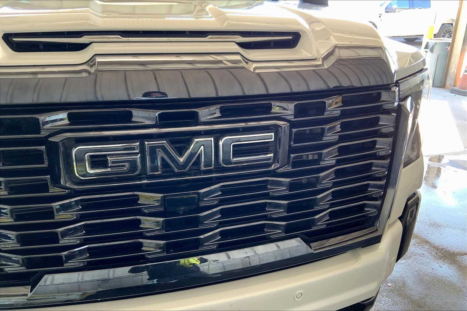 2024 Gmc Sierra 2500 HD Denali Ultimate photo 26