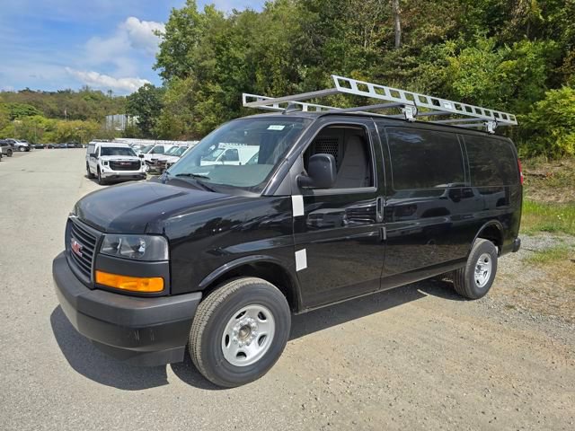 2025 GMC Savana Cargo Work Van's photo