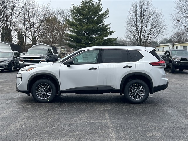 2025 Nissan Rogue S photo 28