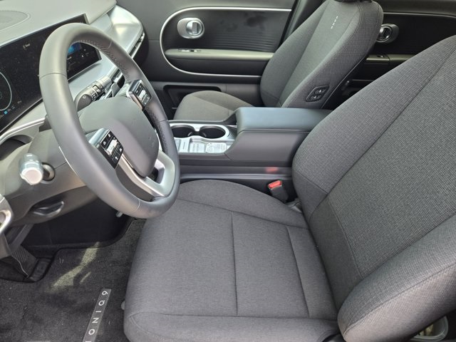 2026 Hyundai Ioniq SE photo 5