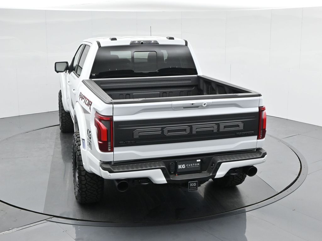 2025 Ford F-150 Raptor photo 40