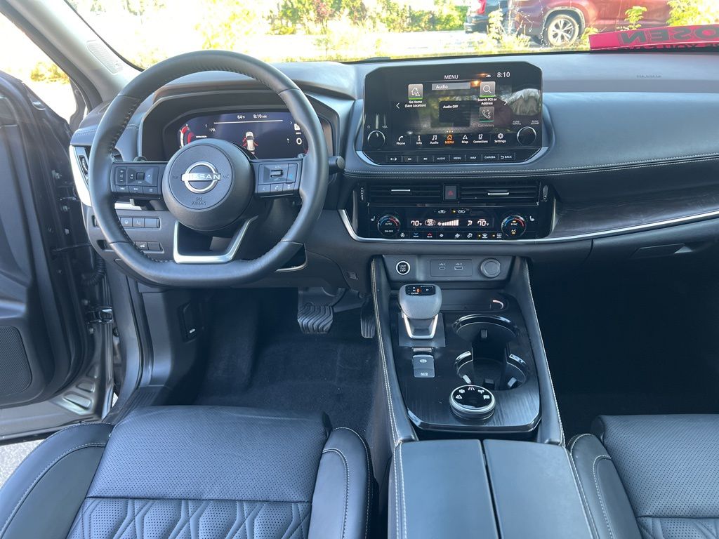 2023 Nissan Rogue Platinum photo 19