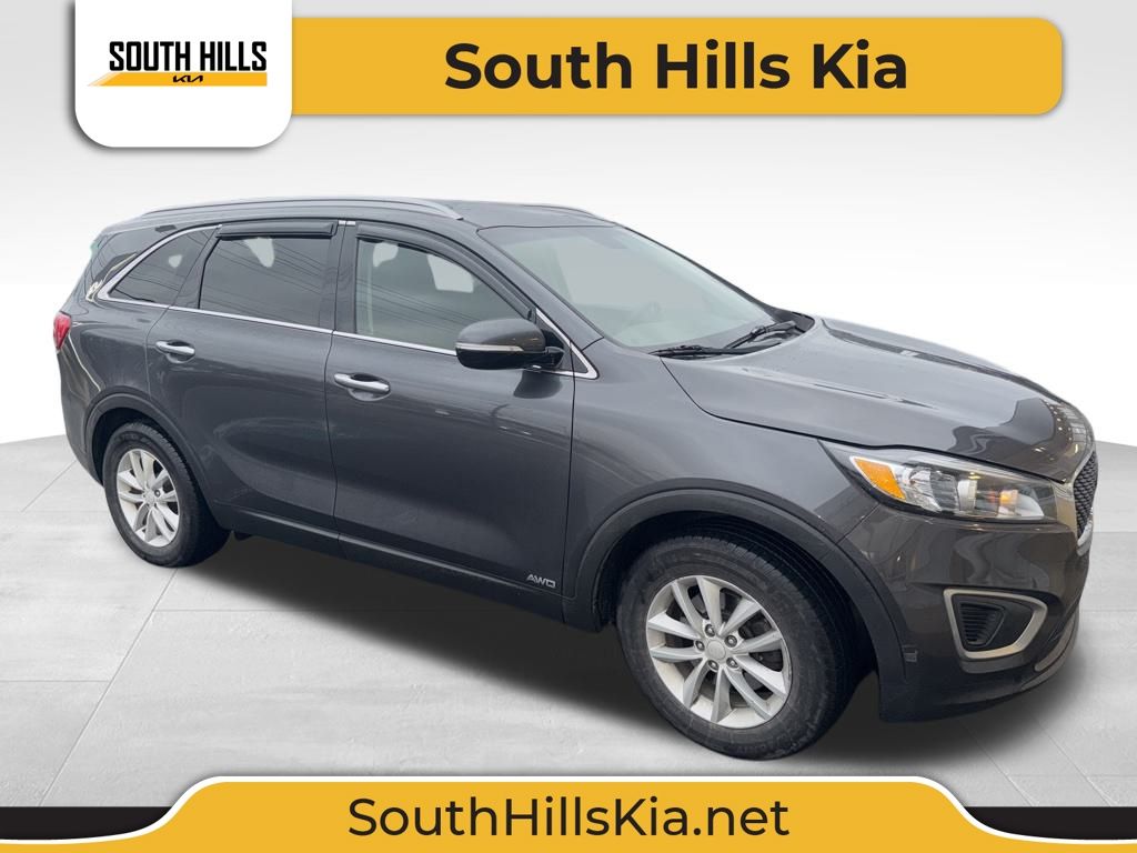 2017 Kia Sorento LX's photo
