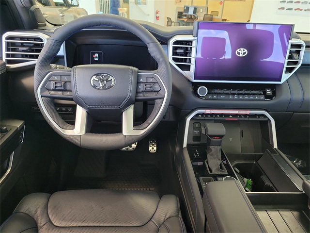 2025 Toyota Tundra Platinum CrewMax photo 10