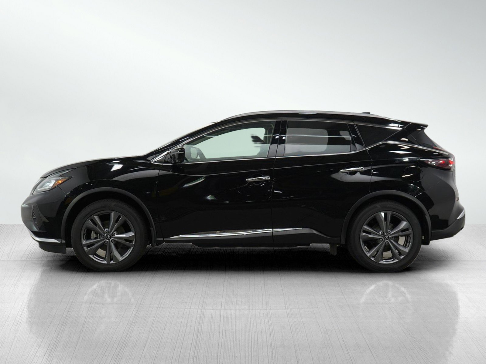 Used 2023 Nissan Murano Platinum with VIN 5N1AZ2DS4PC124178 for sale in Minneapolis, Minnesota
