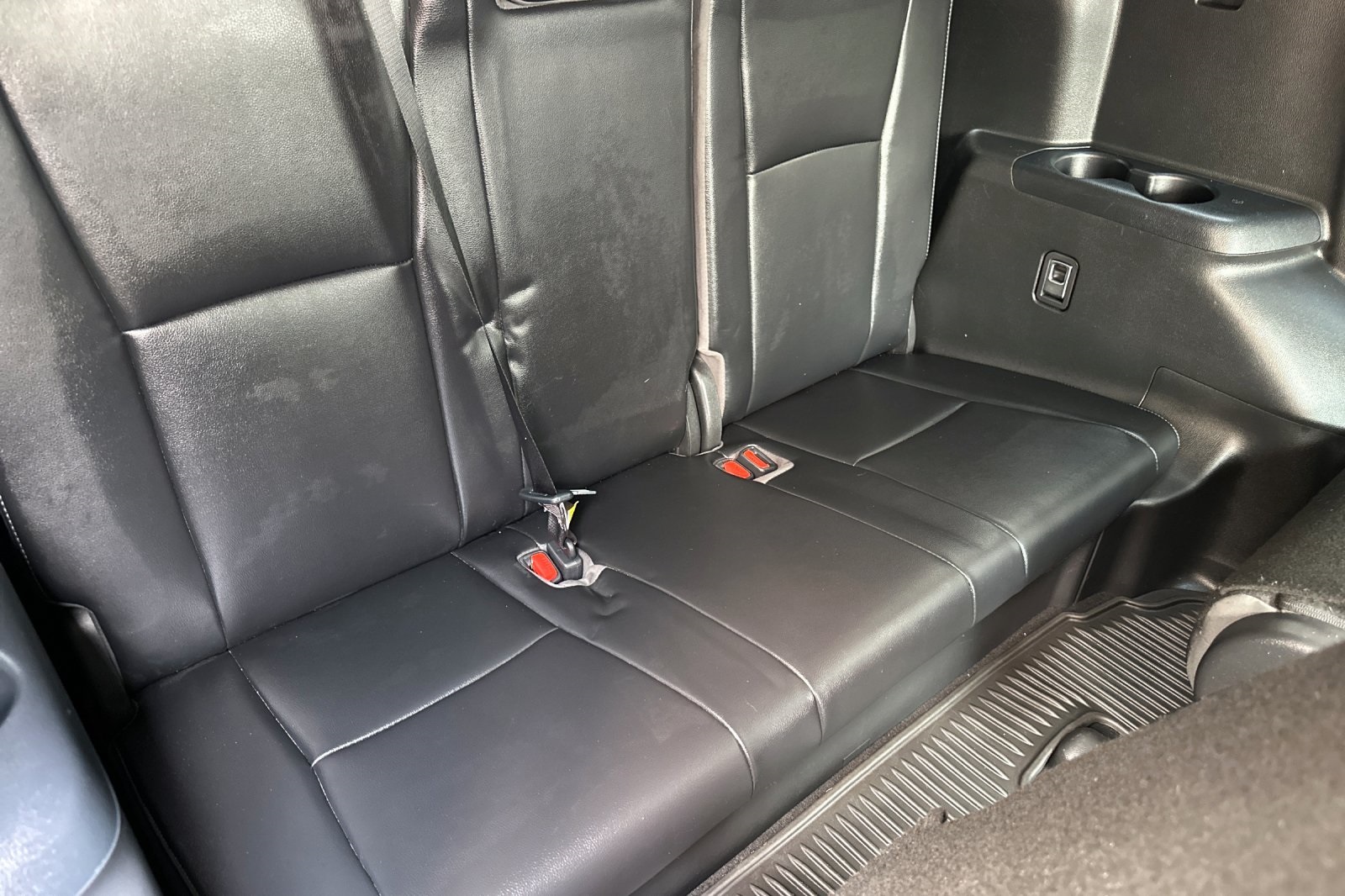 2022 Toyota Highlander Hybrid Limited photo 14