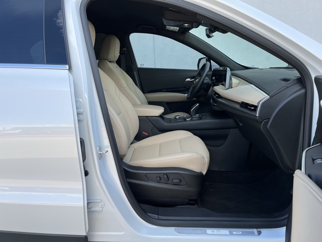 2024 Cadillac XT4 Luxury photo 23