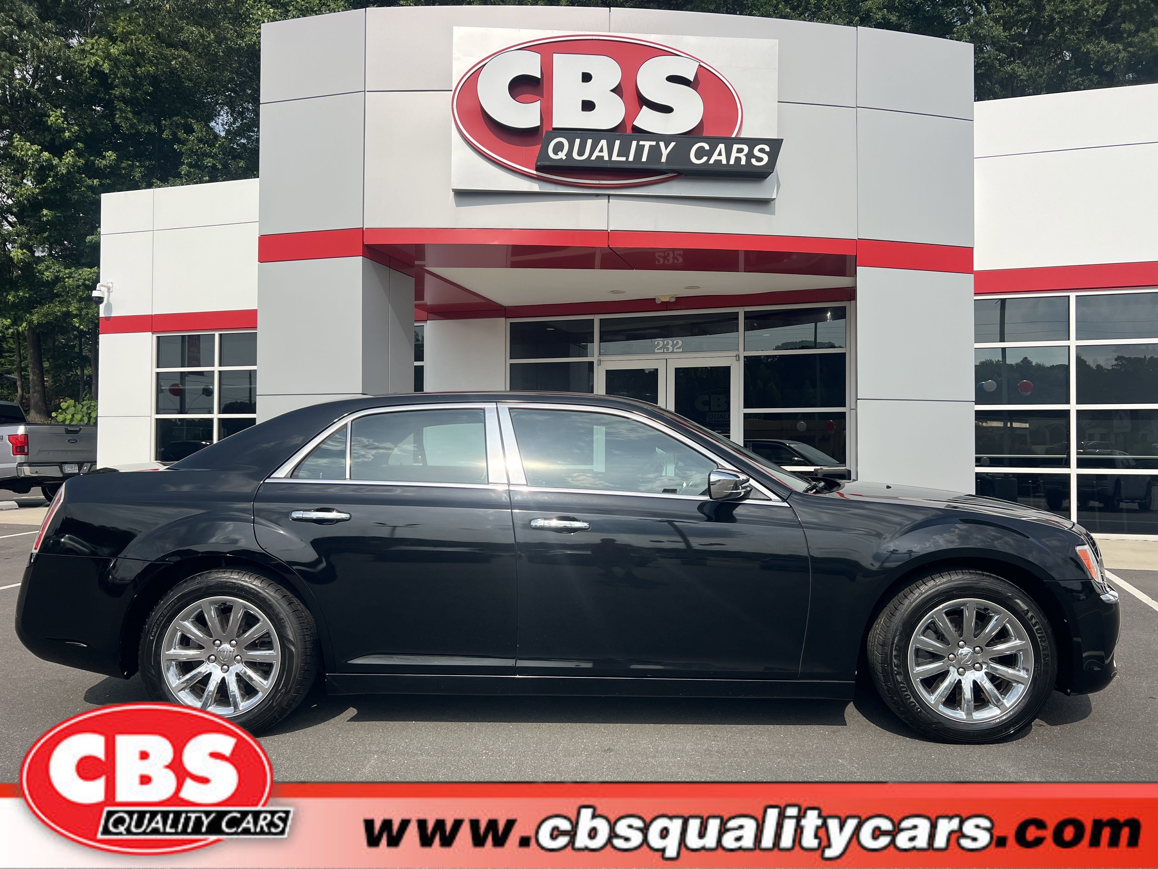 2013 Chrysler 300 C's photo