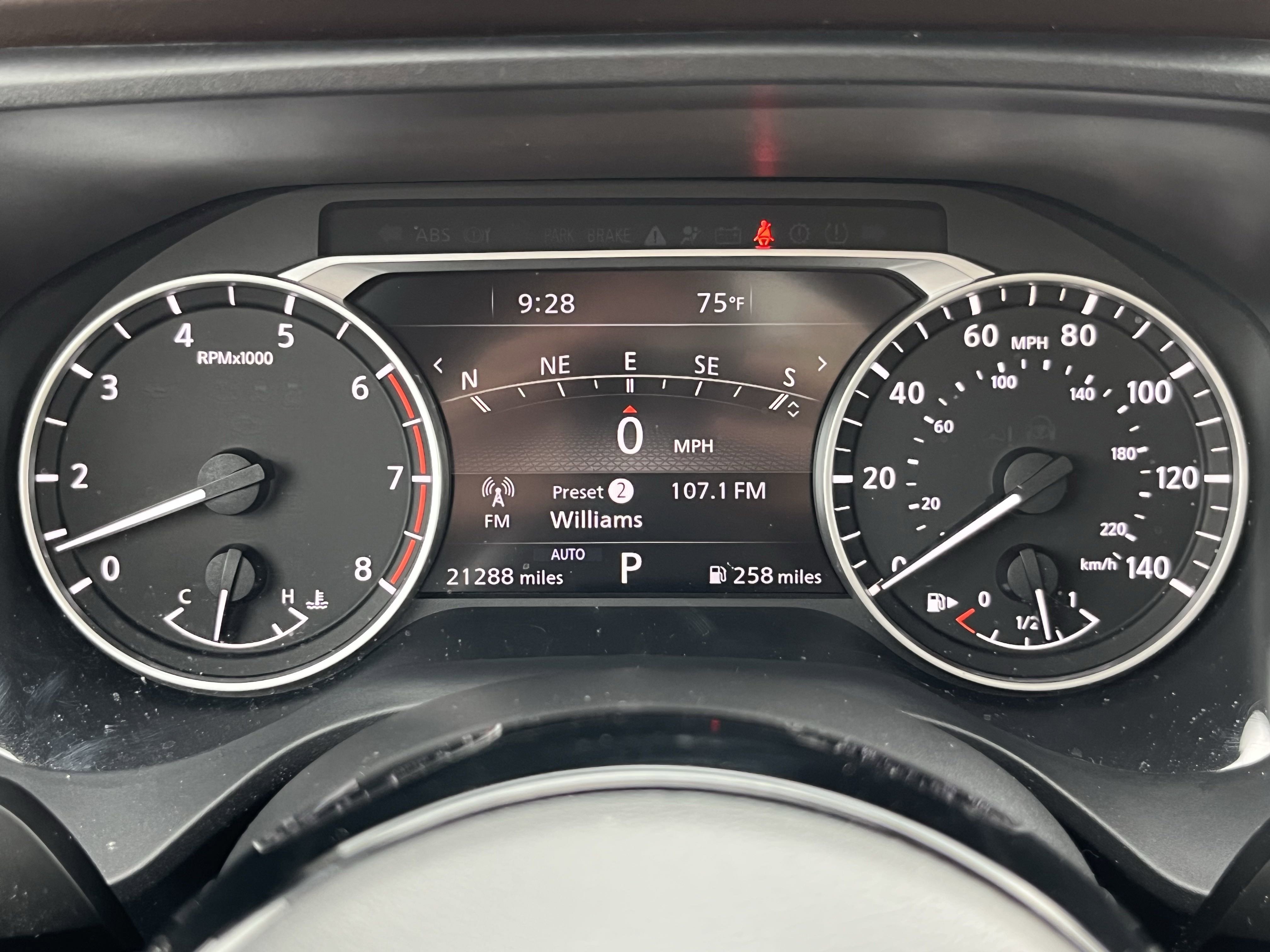 2022 Nissan Rogue AWD SL photo 4