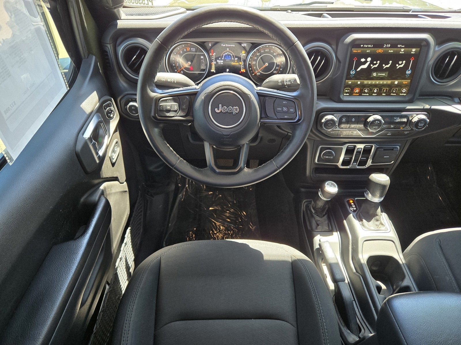 2023 Jeep Gladiator Willys photo 10