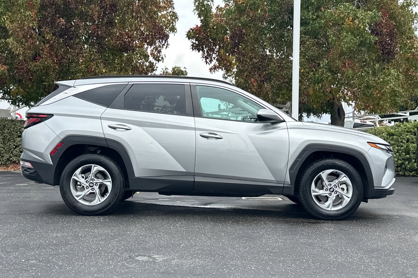 2024 Hyundai Tucson SEL photo 3