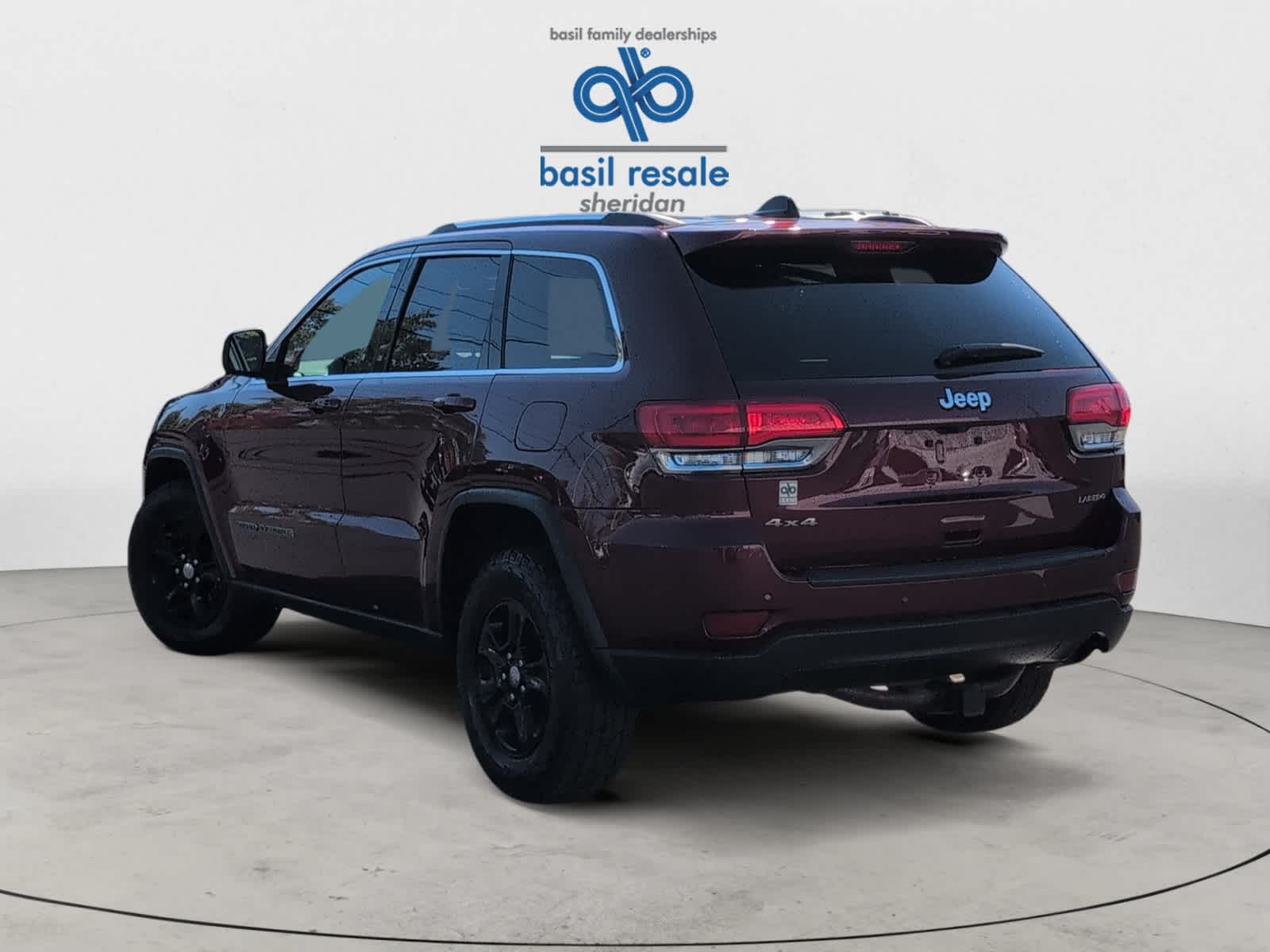 2017 Jeep Grand Cherokee Laredo photo 4