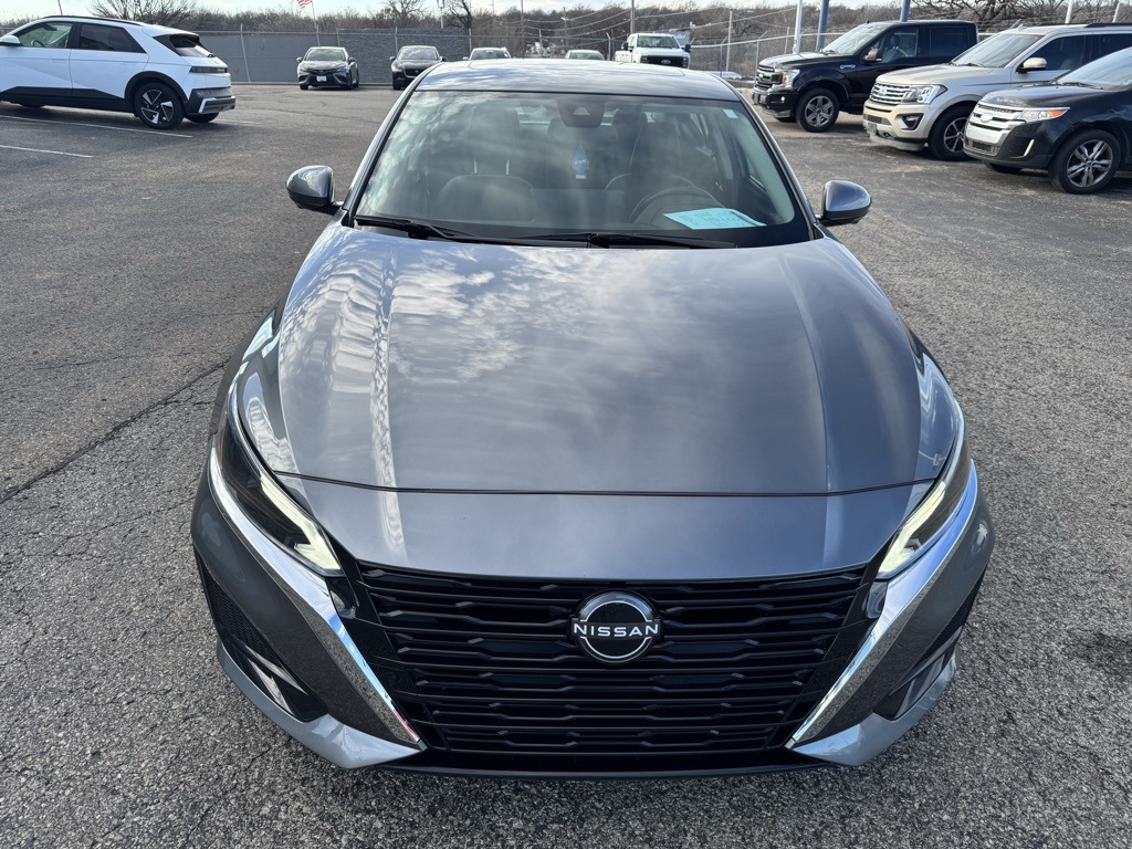 Used 2024 Nissan Altima SL with VIN 1N4BL4EV7RN411333 for sale in Kansas City