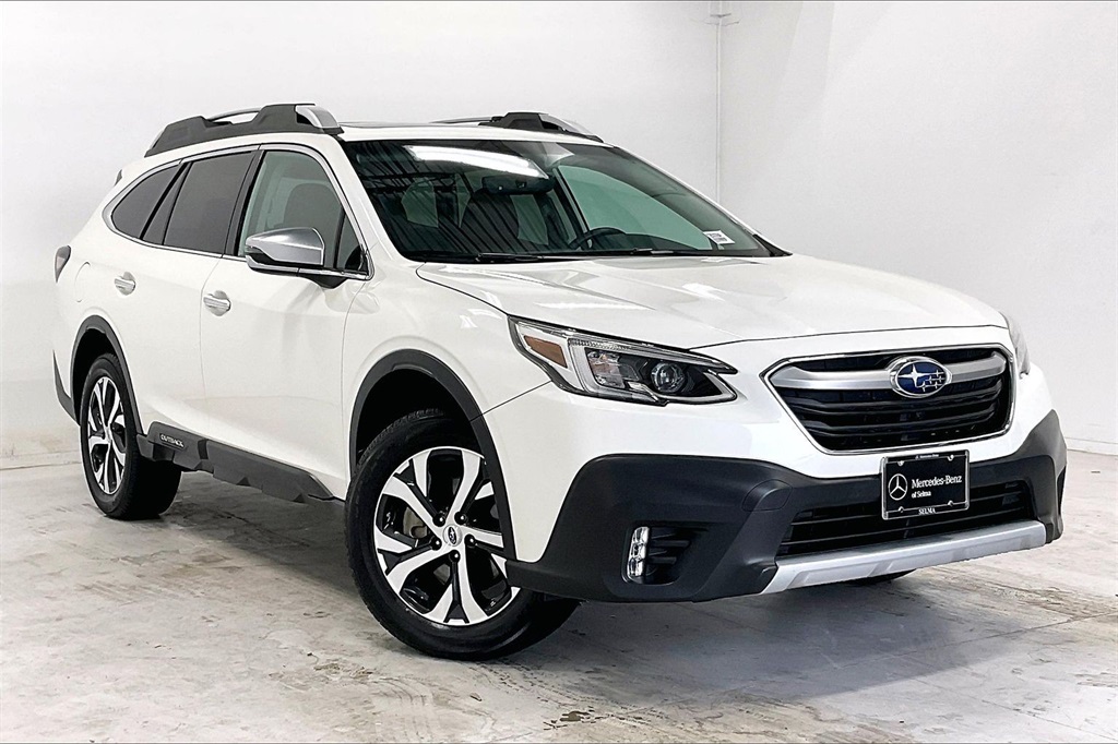 2022 Subaru Outback Touring