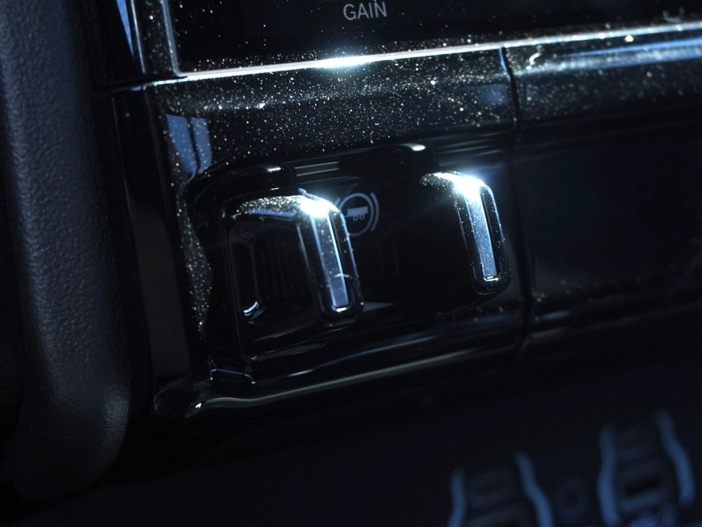 New 2026 Granite Crystal Metallic Clear-Coat Exterior Paint RAM Laramie Night Edition image 17