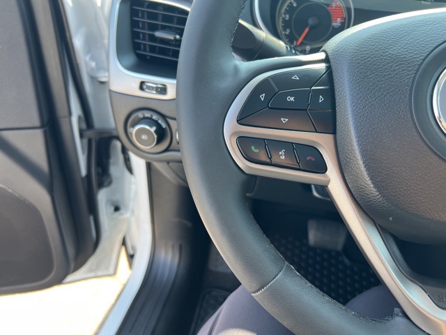 2022 Jeep Cherokee Latitude Lux photo 13