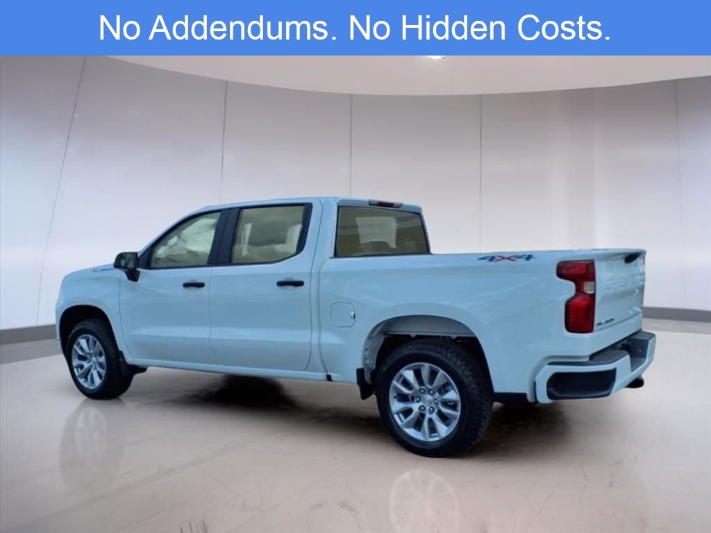 2025 Chevrolet Silverado 1500 Custom photo 3