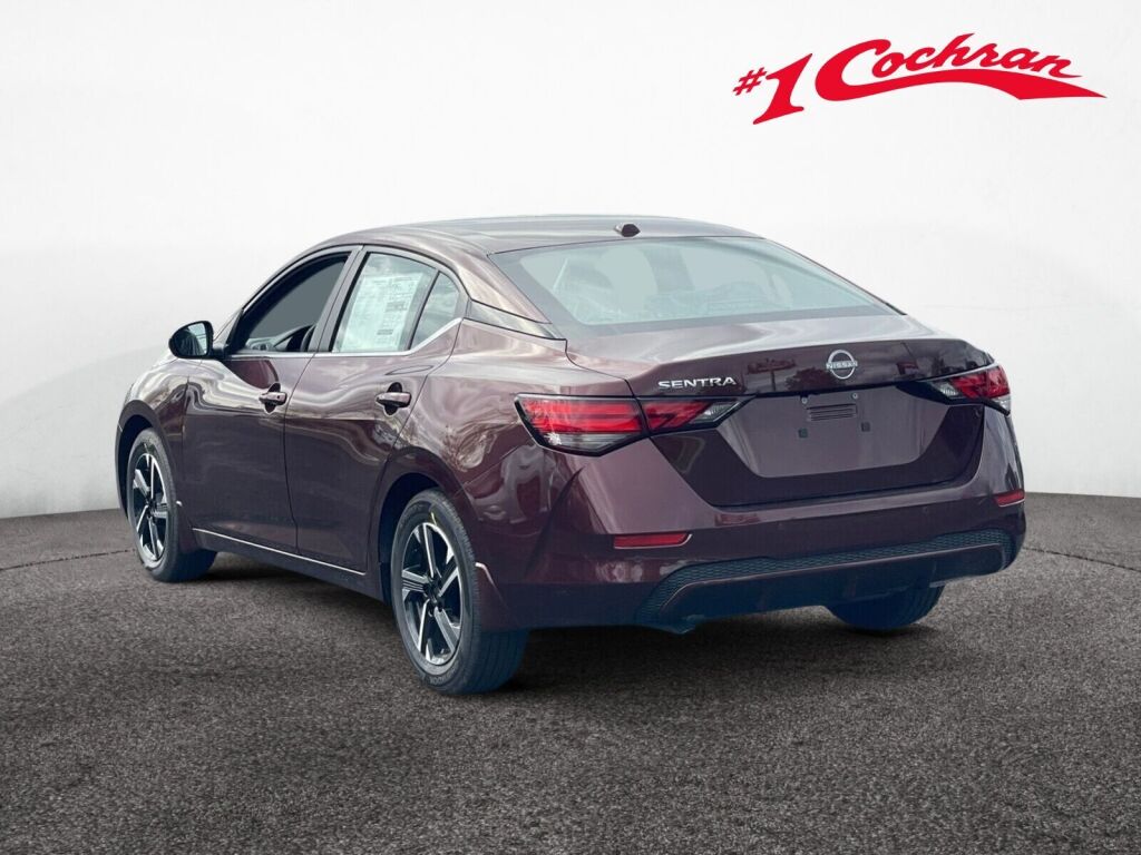 2025 Nissan Sentra SV photo 4