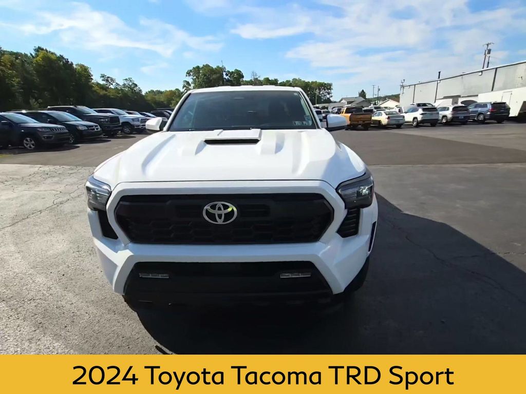 2024 Toyota Tacoma TRD Sport photo 2