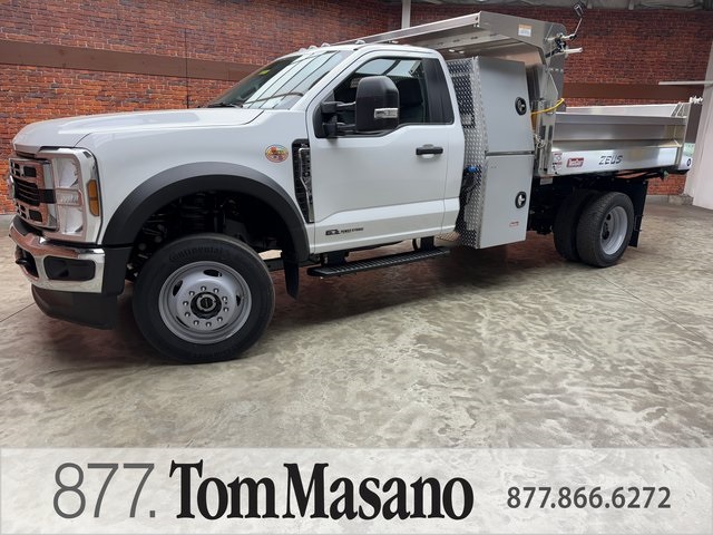 2025 Ford F-550 Super Duty Chassis Cab XL's photo