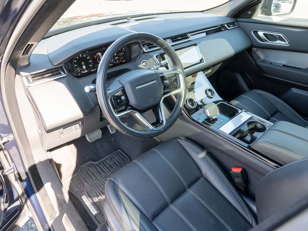 2021 Land Rover Range Rover Velar P250 R-Dynamic S photo 11