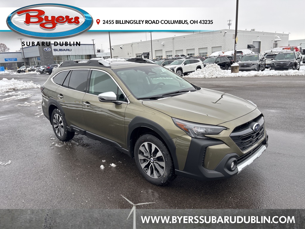 2025 Subaru Outback Touring's photo