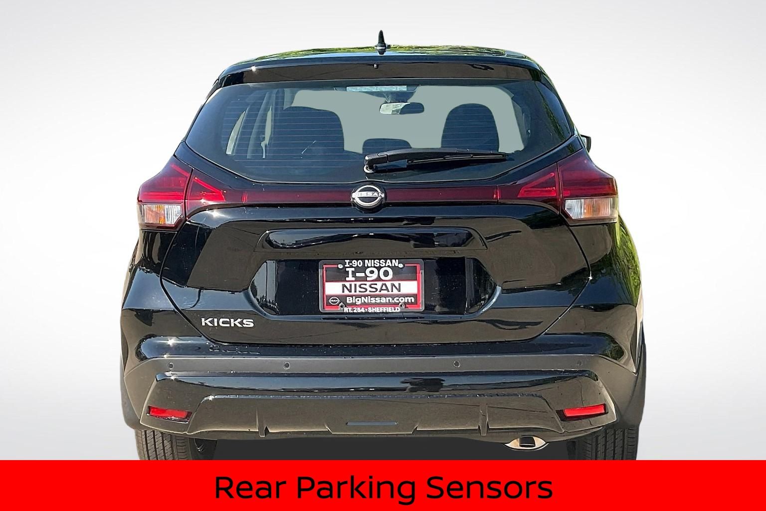 2025 Nissan Kicks Play S photo 4