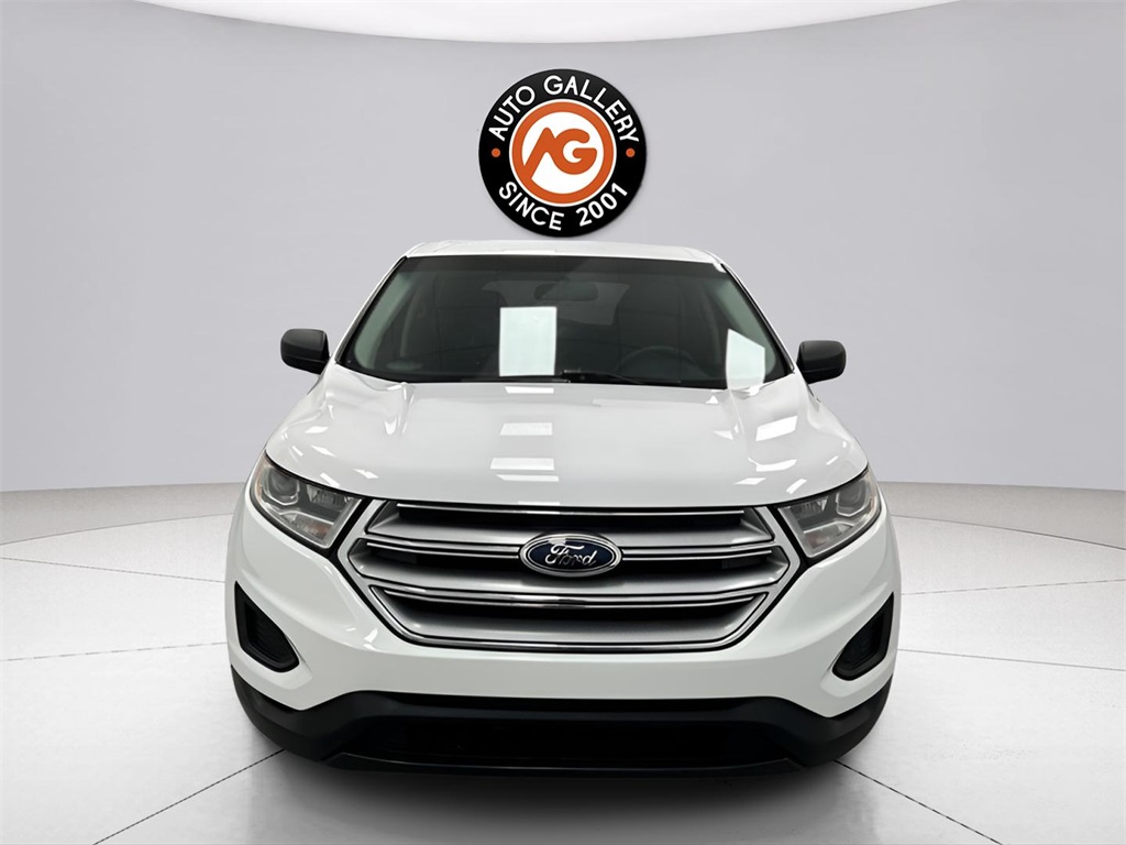 2018 Ford Edge SE photo 2